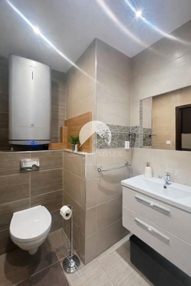 Reality KOMPLEX s.r.o. Vám  ponúka na predaj 3 izbový byt v meste Komárno.