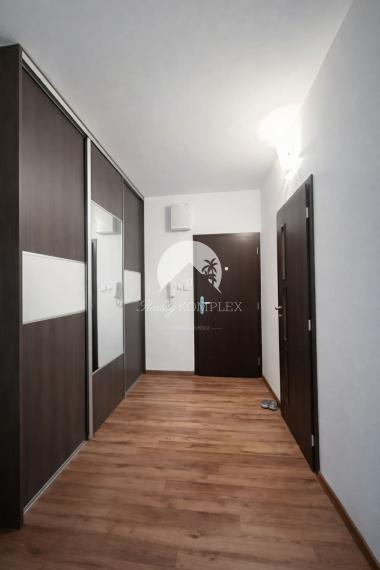 Reality KOMPLEX s.r.o. Vám  ponúka na predaj 3 izbový byt v meste Komárno.