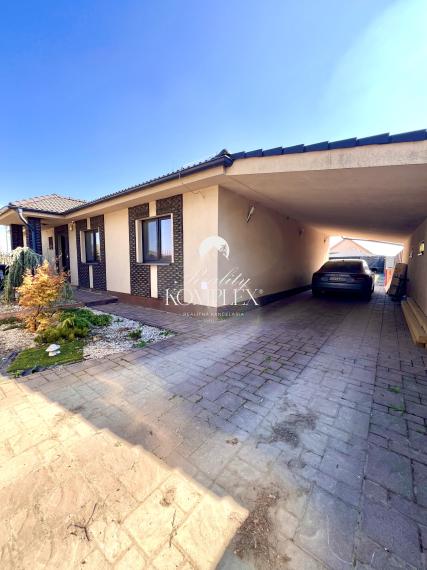 Reality KOMPLEX s.r.o. ponúka na PREDAJ EXKLUZÍVNY 4-IZBOVÝ RODINNÝ DOM S BAZÉNOM V GABČÍKOVE