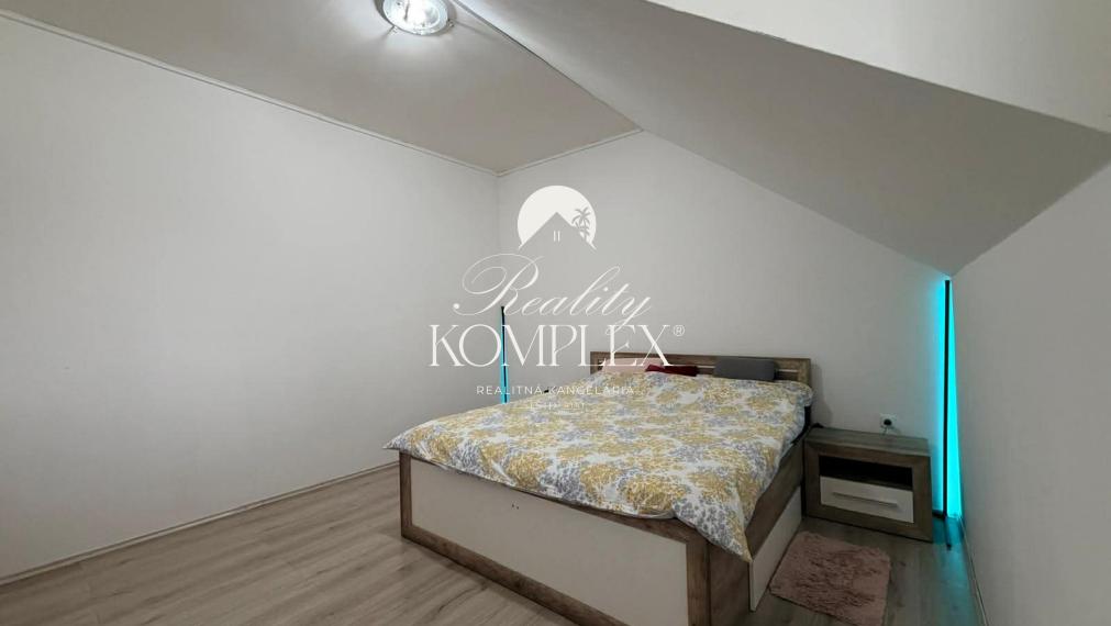 Reality KOMPLEX s.r.o Vám ponúka EXKLÚZIVNE na predaj byt vo Veľkom Mederi