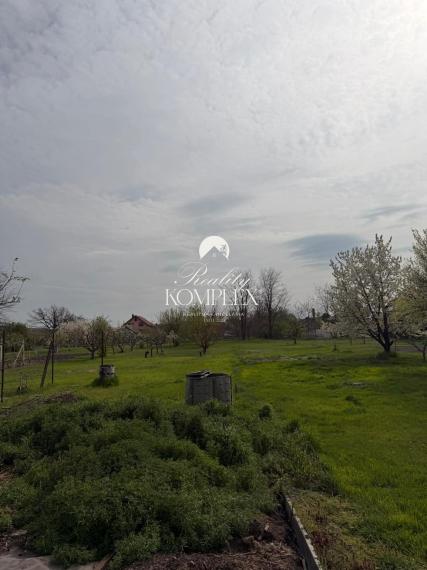 Reality KOMPLEX s.r.o Vám ponúka EXKLUZÍVNE ponúka na predaj rodinný dom v obci Zemianska Olča