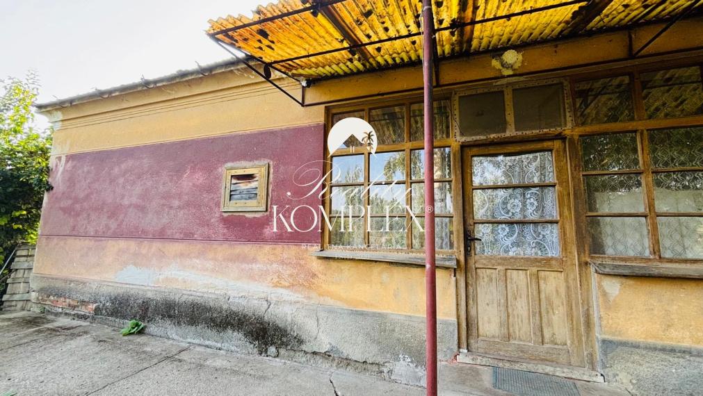 Reality KOMPLEX s.r.o., Vám EXKLUZÍVNE ponúka na predaj krásne miesto blízko Malého Dunaja v obci Veľký Ostrov