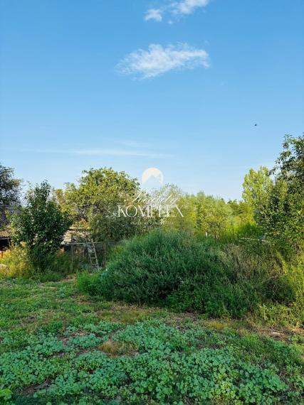 Reality KOMPLEX s.r.o., Vám EXKLUZÍVNE ponúka na predaj krásne miesto blízko Malého Dunaja v obci Veľký Ostrov