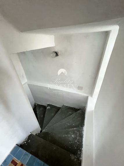 Reality Komplex ponúka EXKLUZÍVNE na predaj rodinný dom v jednej z najlepších lokalít mesta Komárno.