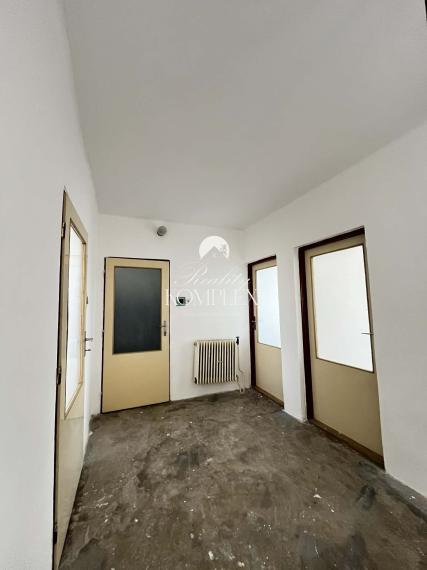 Reality Komplex ponúka EXKLUZÍVNE na predaj rodinný dom v jednej z najlepších lokalít mesta Komárno.