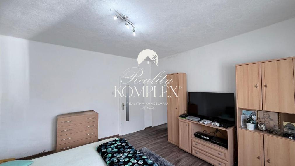 Reality KOMPLEX s.r.o Vám ponúka na predaj rodinný dom v obci Marcelová