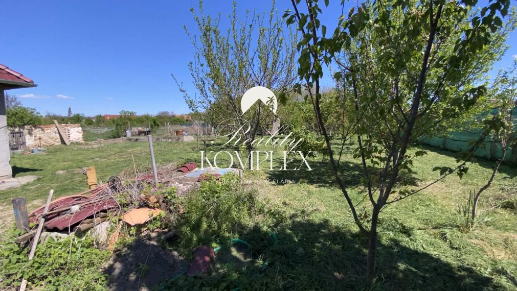 Reality KOMPLEX s.r.o Vám ponúka na predaj rodinný dom v obci Marcelová