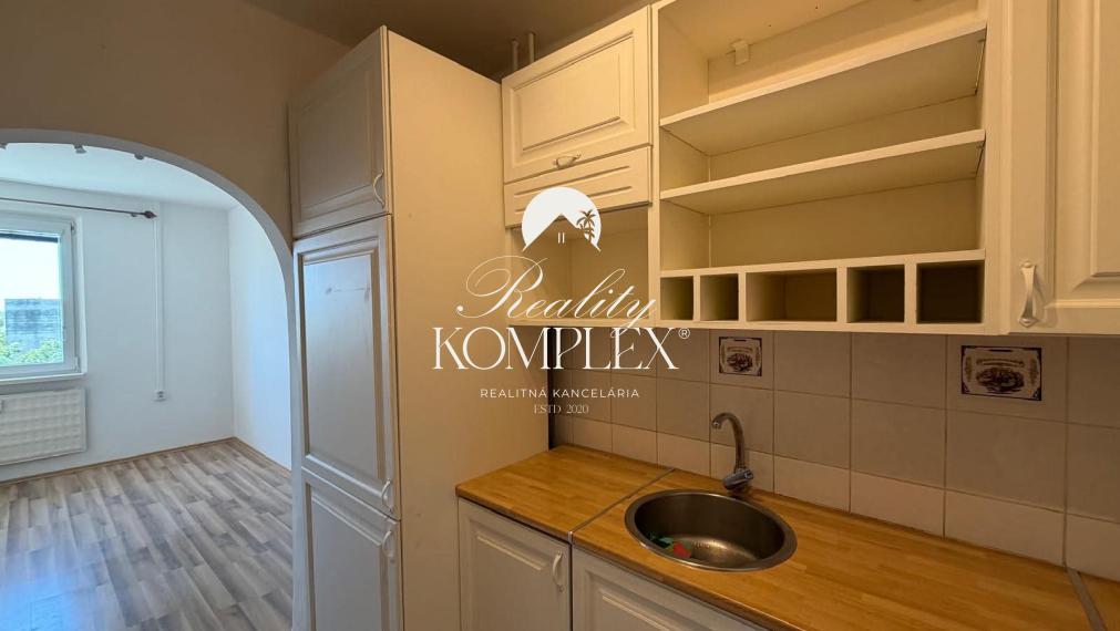 Reality KOMPLEX s.r.o Vám EXKLUZÍVNE ponúka na predaj byt vo Veľkom Mederi