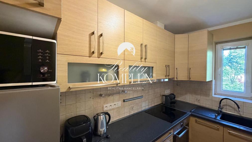 Reality KOMPLEX s.r.o Vám EXKLUZÍVNE ponúka na predaj byt vo Veľkom Mederi