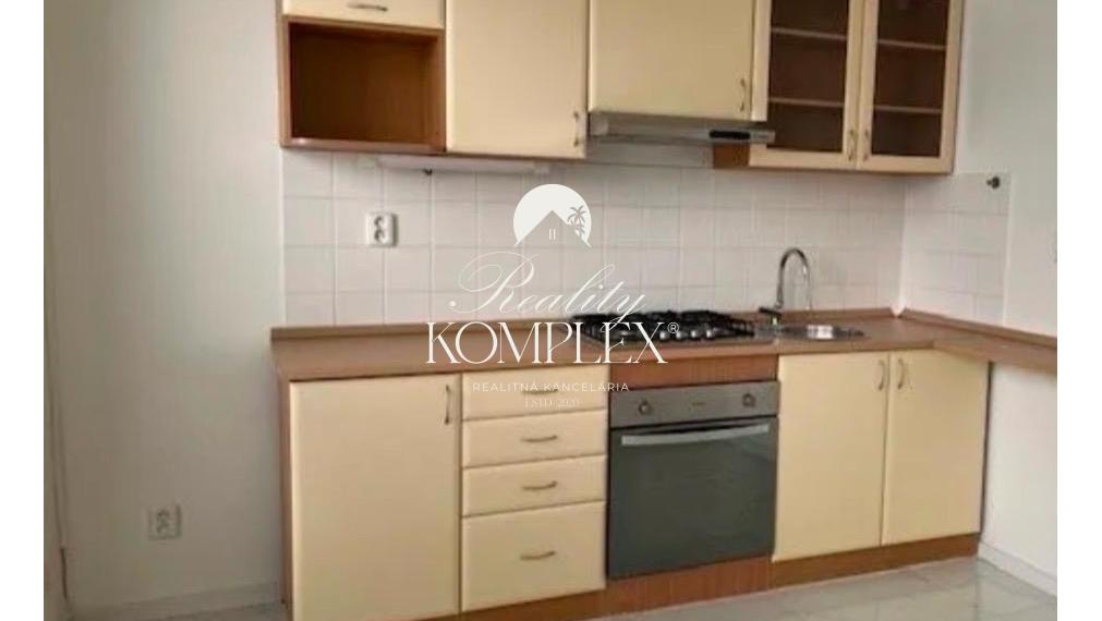 Reality KOMPLEX s.r.o., Vám ponúka na predaj 1-izbový byt v Podunajských Biskupiciach!