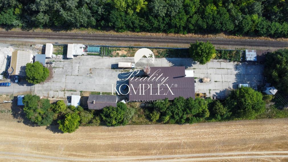 Reality KOMPLEX | NA PREDAJ Priemyslený areál v Dolnom Bare