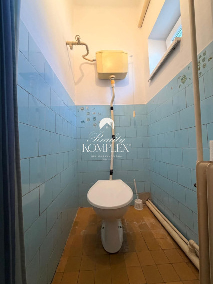 Reality KOMPLEX s.r.o Vám EXKLUZÍVNE ponúka na predaj rodinný dom v obci Čičov