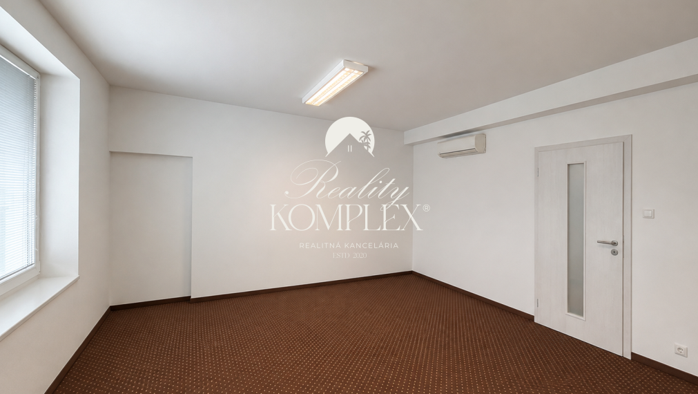Reality KOMPLEX Vám ponúka na prenájom komerčného priestoru 100 m² v centre Dunajskej Stredy.