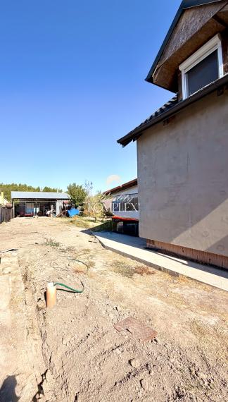 Reality KOMPLEX s.r.o., Vám ponúka na predaj 3-izbový rodinný dom v obci Okoč