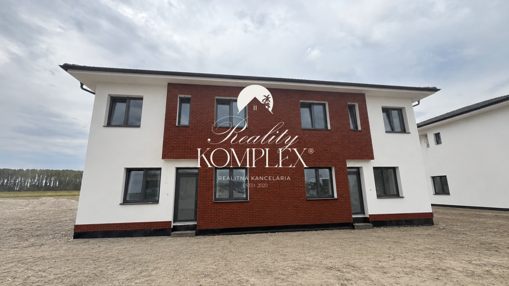 Reality KOMPLEX s.r.o. Vám ponúka moderné 3-izbové byty s vlastnou záhradou - Harmony Rezidence