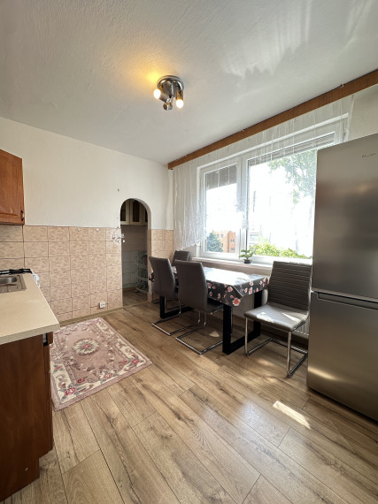 Ponúkame Vám EXKLUZÍVNE do nájmu 1izbový byt na ul. HVIEZDNÁ v Komárné