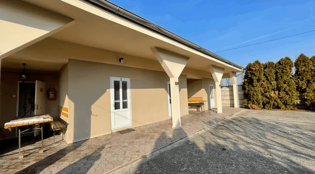 Reality KOMPLEX s.r.o. Vám ponúka apartmánový dom vo Veľkom Mederi