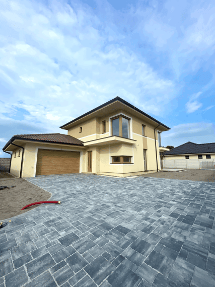 Reality KOMPLEX s.r.o. Vám ponúka luxusný rodinný dom v prémiovej lokalite DS