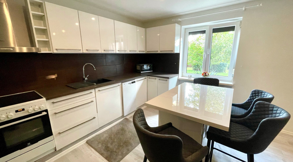 Reality KOMPLEX s.r.o. Vám ponúka rodinný dom s veľkým pozemkom vo Veľkom Blahove NA PREDAJ