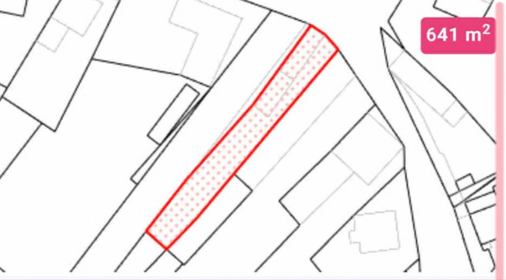 Reality KOMPLEX s.r.o., Vám EXKLUZÍVNE ponúka na predaj stavebný pozemok  v obci Zemianska Olča.