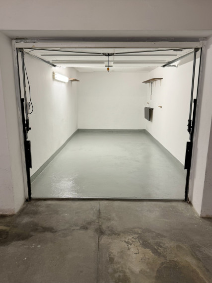 Prenájom garáže v Dunajskej Strede – podzemná garáž