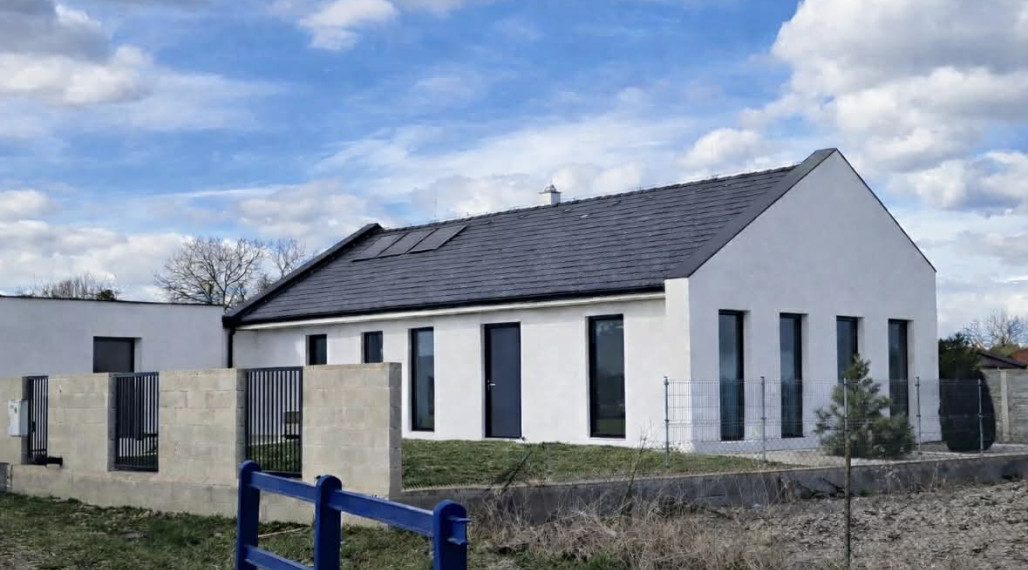 Reality KOMPLEX s.r.o. Vám  ponúka na predaj rodinný dom na predaj v okrese Komárno