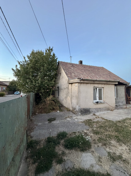 Reality komplex s.r.o., Vám ponúka na predaj rodinný dom v obci Kameničná za atraktívnu cenu !