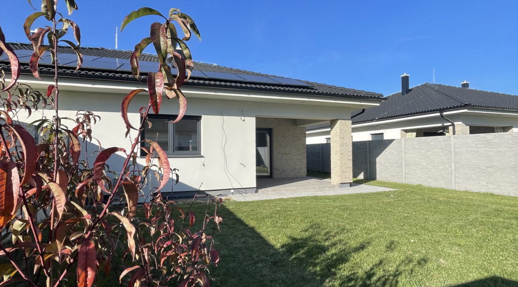 Reality KOMPLEX s.r.o. Vám ponúka modernú 4-izbovú novostavbu v Dunajskej Strede