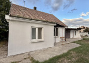 Exkluzívne iba u nás Vám Reality komplex s.r.o., ponúka na predaj rodinný dom v obci Kameničná za atraktívnu cenu ! - fotografia 1