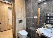Reality KOMPLEX s.r.o. ponúka na PRENÁJOM luxusný 2 izbový byt v Komárne! - fotografia 7