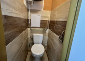 Do NÁJMU pekný, úplne zrekonštruovaný 2-izbový byt s balkónom v Šrobárovej! - fotografia 11