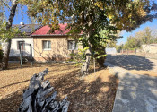 Rodinný dom s výnimočnou polohou tesne pri Dunaji v Kravanoch nad Dunajom na PREDAJ!! - fotografia 14