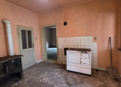 Reality KOMPLEX s.r.o. ponúka Vám na predaj 3-izbový rodinný dom v obci Medveďov - fotografia 12