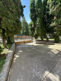 Reality KOMPLEX s.r.o. Vám ponúka do NÁJMU časť rodinného domu v Komárne!! - fotografia 1