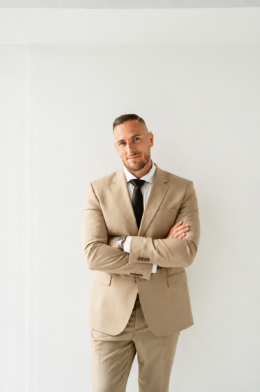  Igor Botló 