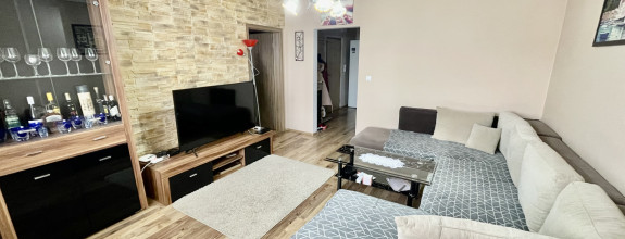 Reality KOMPLEX s.r.o. Vám ponúka 3-izbový byt s loggiou po kompletnej rekonštrukcii