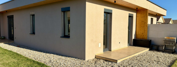 Reality KOMPLEX s.r.o. Vám ponúka na prenájom krásny 4-izbový dom v Masníkove