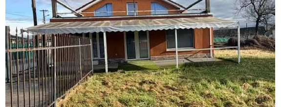 Reality KOMPLEX s.r.o Vám exkuzívne ponúka na predaj kvalitnú polyfunkčnú budovu v Kolárove