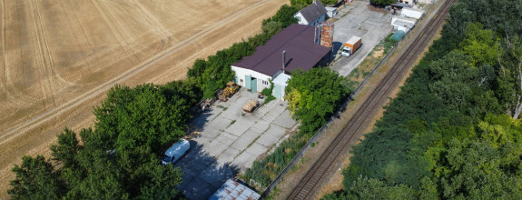 Reality KOMPLEX | NA PREDAJ Priemyslený areál v Dolnom Bare
