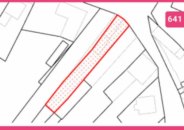 Reality KOMPLEX s.r.o., Vám EXKLUZÍVNE ponúka na predaj stavebný pozemok  v obci Zemianska Olča.