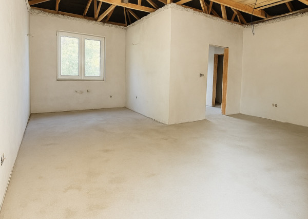 Reality KOMPLEX s.r.o., Vám ponúka na predaj moderný 4-izbový dom v obci Bodza