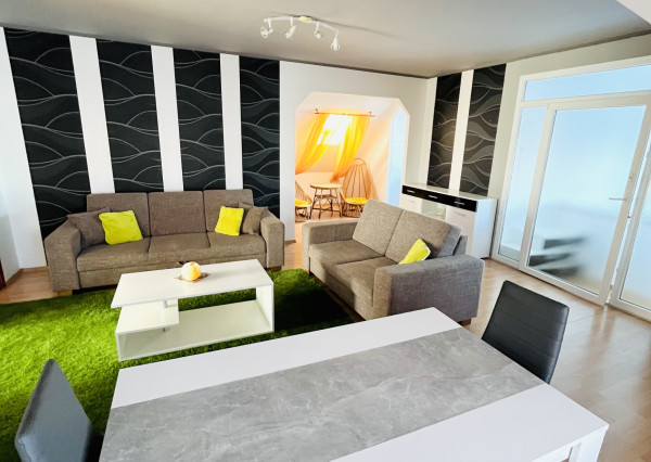 Reality KOMPLEX s.r.o., Vám ponúka na predaj priestranný 2-generačný rodinný dom v obci Dolný Štál