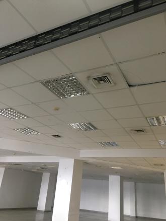 Reality KOMPLEX s.r.o. Vám ponúka do prenájmu obchodno – kancelárske priestory v centre Komárna!! - fotografia 19