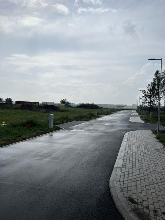 Reality KOMPLEX s.r.o. Vám ponúka na PREDAJ 9 lukratívnych pozemkov v Šamoríne, časť Bučuháza - fotografia 7