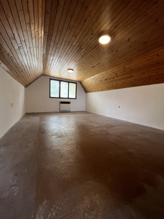 REALITY KOMPLEX s.r.o. Vám ponúka na predaj rodinný dom v centre mesta s polyfunkčnou budovou v Komárne-super lokalita!!! - fotografia 15