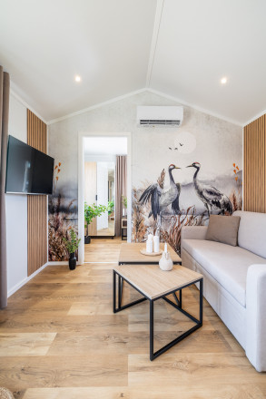 Exkluzívne iba u nás Vám Reality KOMPLEX s.r.o., ponúka na PREDAJ nový CELOROČNE OBÝVATEĽNÝ MOBILNÝ DOM BALI s rozmerom 10x3,5m!!! - fotografia 8