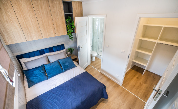 Exkluzívne iba u nás Vám Reality KOMPLEX s.r.o., ponúka na PREDAJ nový CELOROČNE OBÝVATEĽNÝ MOBILNÝ DOM MALTA s rozmerom 13,2x4,3m!!! - fotografia 10