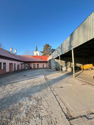 Reality KOMPLEX s.r.o. Vám ponúka na predaj PRIEMYSELNÝ AREÁL V KOMÁRNE, ČASŤ NOVÁ STRÁŽ - fotografia 1