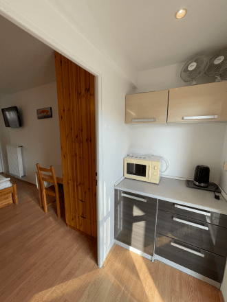 Reality KOMPLEX s.r.o. Vám ponúka apartmánový dom vo Veľkom Mederi - fotografia 10