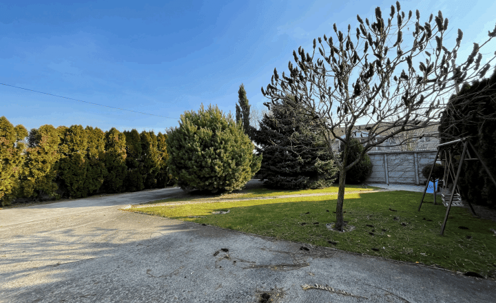 Reality KOMPLEX s.r.o. Vám ponúka apartmánový dom vo Veľkom Mederi - fotografia 4